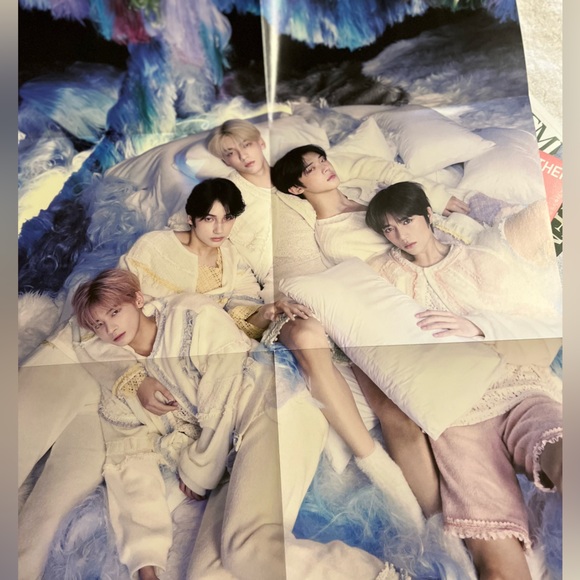 TOMORROW X TOGETHER - The Name Chapter: TEMPTATION (Lullaby) - Picture 2 of 2